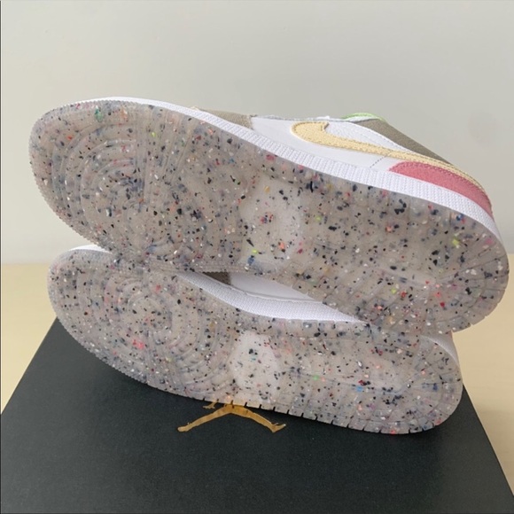 Sold !Air Jordan 1 low / GRIND VIVID green / new 6Y NWT - Picture 7 of 7